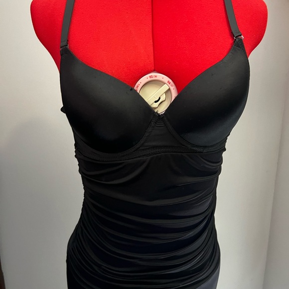 Black shape-wear - Picture 5 of 7